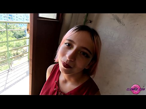 ❤️ Študentka zmyselne fajčí cudzinca vo vnútrozemí - strieka mu na tvár ☑ Krásne porno na sk.pornfuror.ru